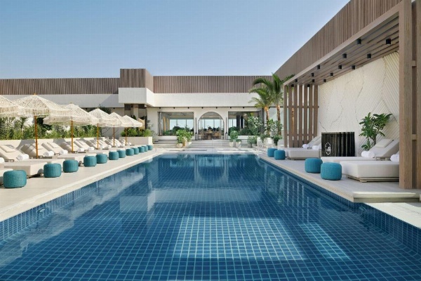 Sheraton Grand Hotel, Dubai image 12